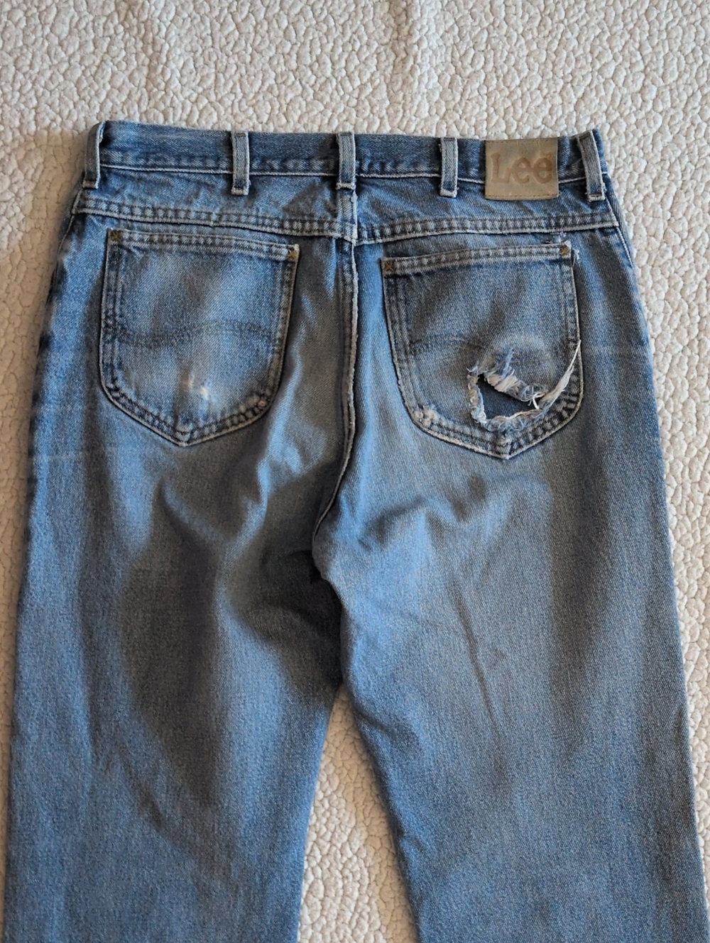 Lee Distressed Destroyed 100% Cotton Mexico Made High Rise Straight Leg Jeans - Picture 9 of 14